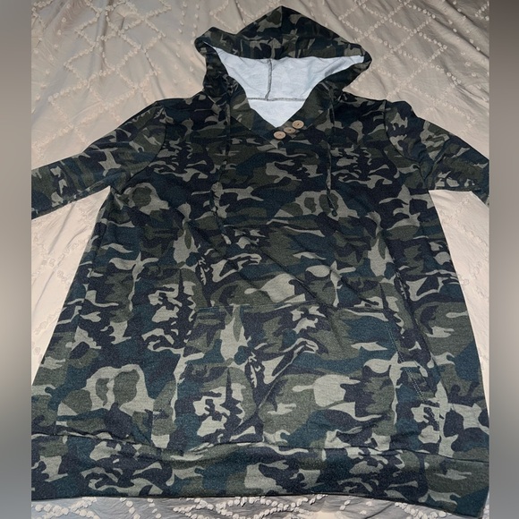 Amazon Brand Camouflage Lightweight Hoodie Size XL - Picture 1 of 3
